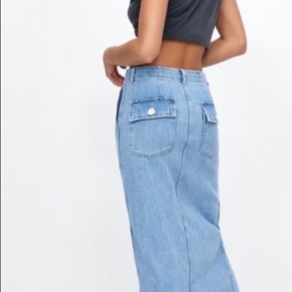 Zara Dresses & Skirts - Zara Venice blue denim midi skirt